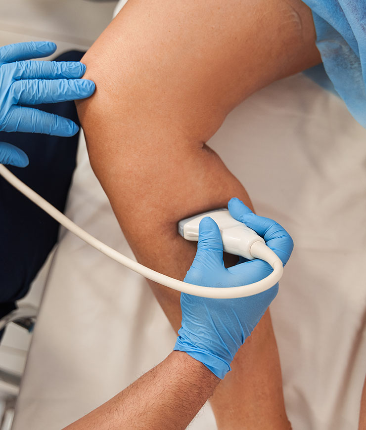 ultrasound woman's leg